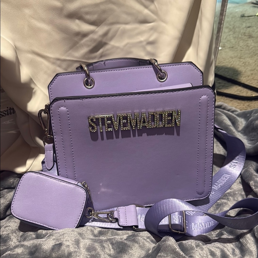 Steve Madden Purple Crossbody Bag with Sleek Design